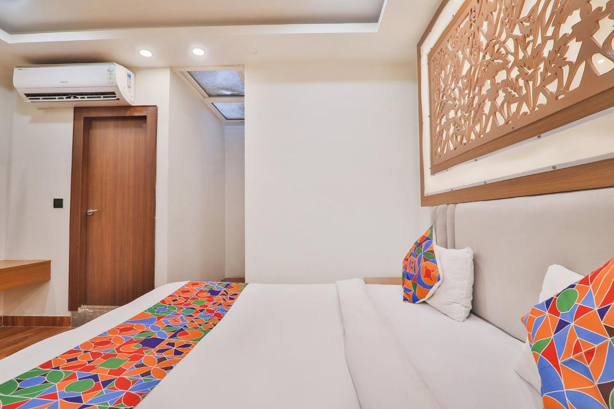 Fabhotel Shaurya Inn Lucknow Bagian luar foto